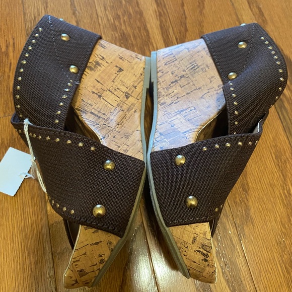 MONTEGO BAY CLUB WEDGE SANDALS - Picture 2 of 5